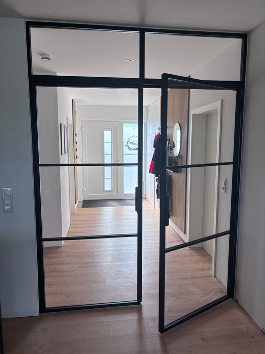 Lofttür Doppeltür in schwarz mit Klarglas - 2100 × 1600 mm